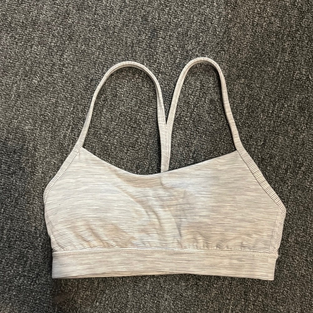 Lululemon flow Y gray and white sports bra
